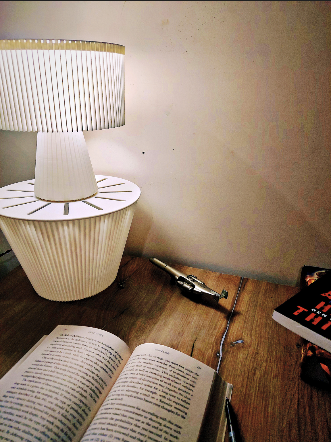 GLOWFORM BY Phostara